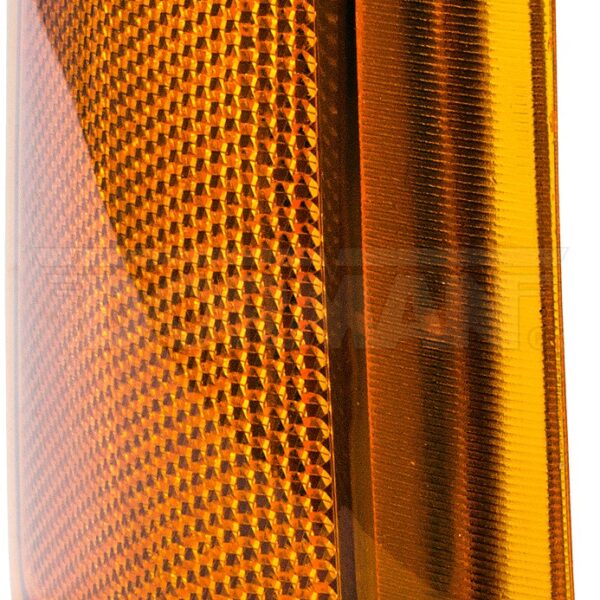 Dorman DOR-1650135 Side Marker Lamp Assembly