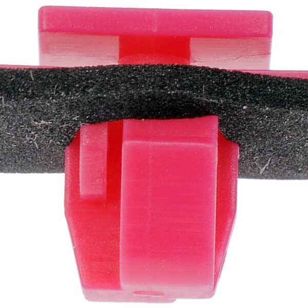 Dorman DOR-963-536 Fender Flare Head Dia. 0.47 X 0.77 In. Shank Long 0.41 In. Hole Dia. 0.41 In.